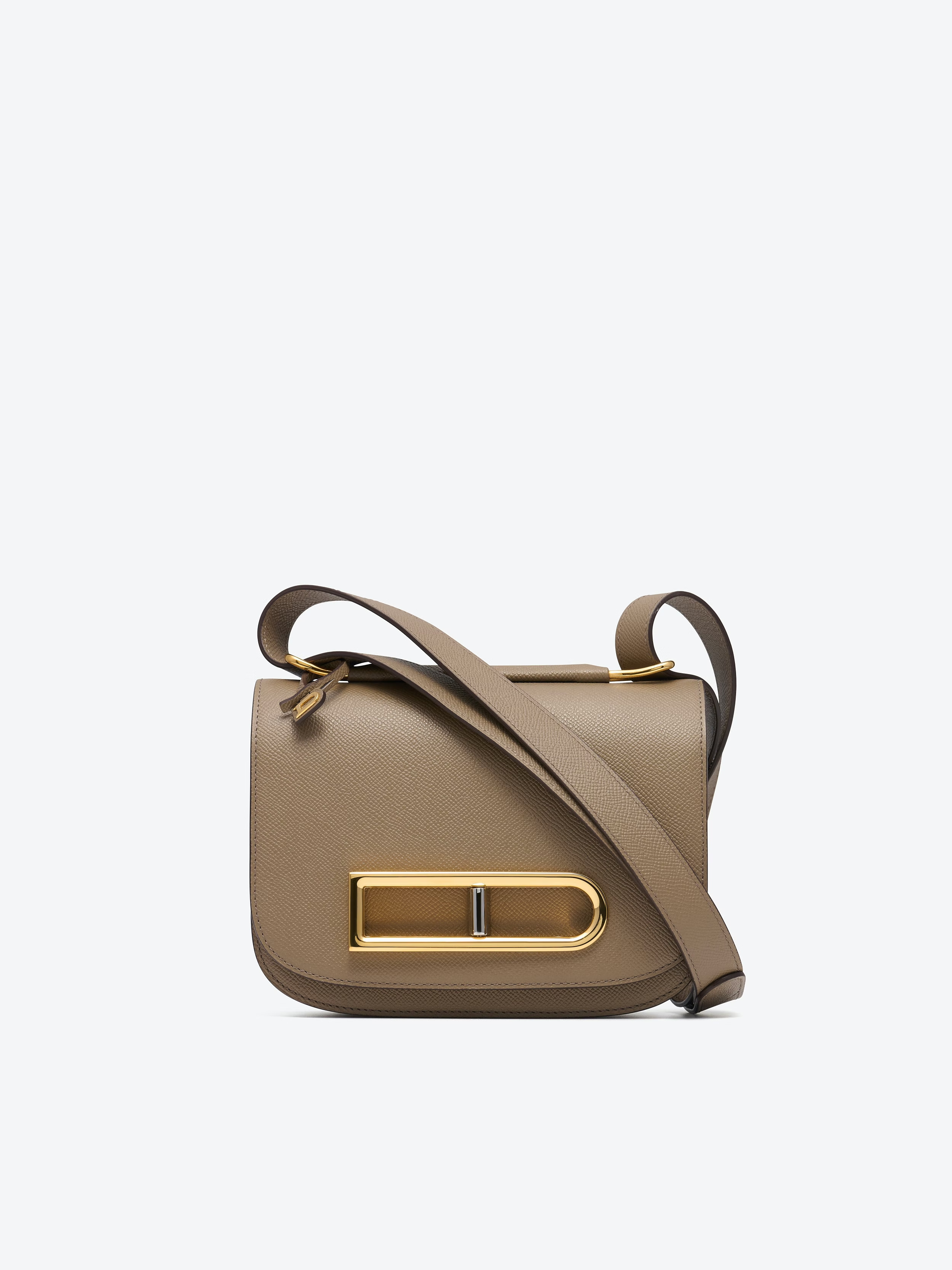 Comparing Delvaux's Cool box Sizes. #delvaux #handbags #fashion