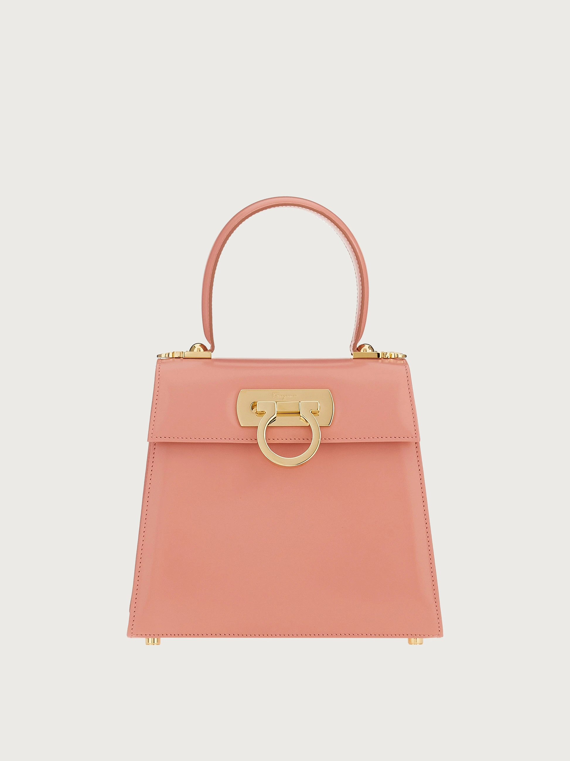 The Hermès Kelly Bag will never go out of style, and here's proof