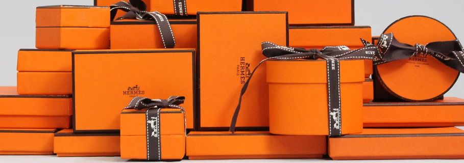 12 Things You Didn't Know About Hermès  Luxury brand packaging, Corporate  gifts, Luxury packaging